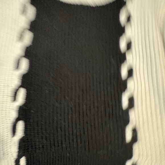 Express Sweater White Black Chunky Cable Knit Long Sleeve Pullover XS Minimalist - Picture 3 of 10